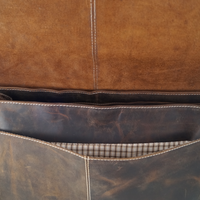 Vintage Aktentasche aus Pull-Up Büffelleder mit Luxusausstattung