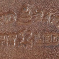 flache Faltbörse aus glattem Echt Leder mit RFID-Blocker