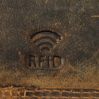 flache Geldbörse aus Büffelleder mit RFID-Blocker und Volllederausstattung