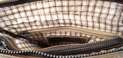 hochwertiger Unisex Messenger-Bag aus Büffelleder mit Überwurf