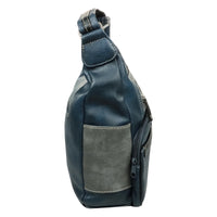 Sportliche Umhängetasche mit vielen Außenfächern