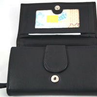 praktische Damengeldbörse aus weichem Rindsleder mit vielen Kartenfächern, RFID-safe