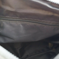 sportliche, leichte Umhängetasche aus wasserabweisendem Nylon mit vielen Außenfächern