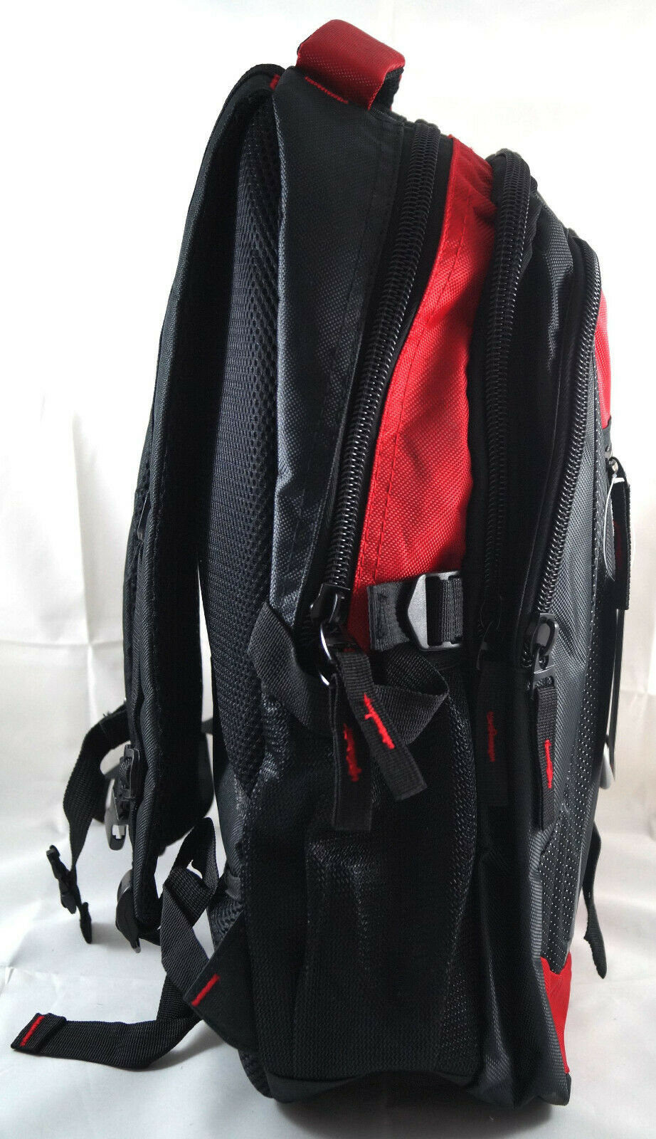 stabiler Sport- oder Schulrucksack mit Brustgurt