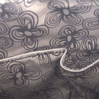 sportliche Umhängetasche mit vielen Außentaschen