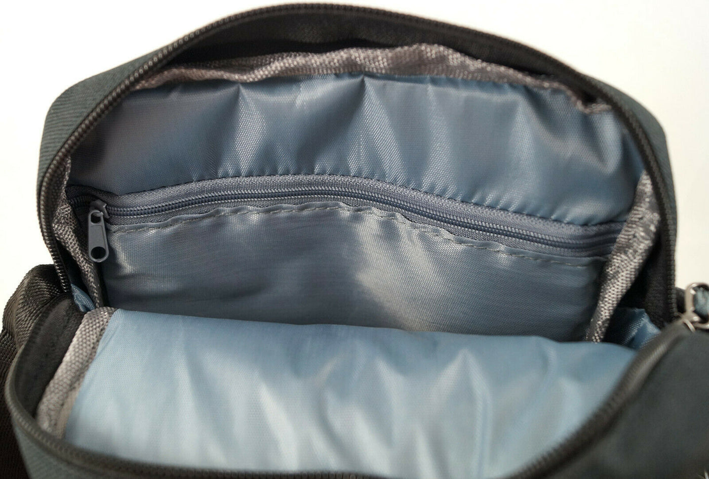 modischer Messenger Bag aus leichtem, wasserabweisendem Nylongewebe