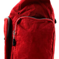 sportliche, leichte Umhängetasche aus wasserabweisendem Nylon mit vielen Außenfächern