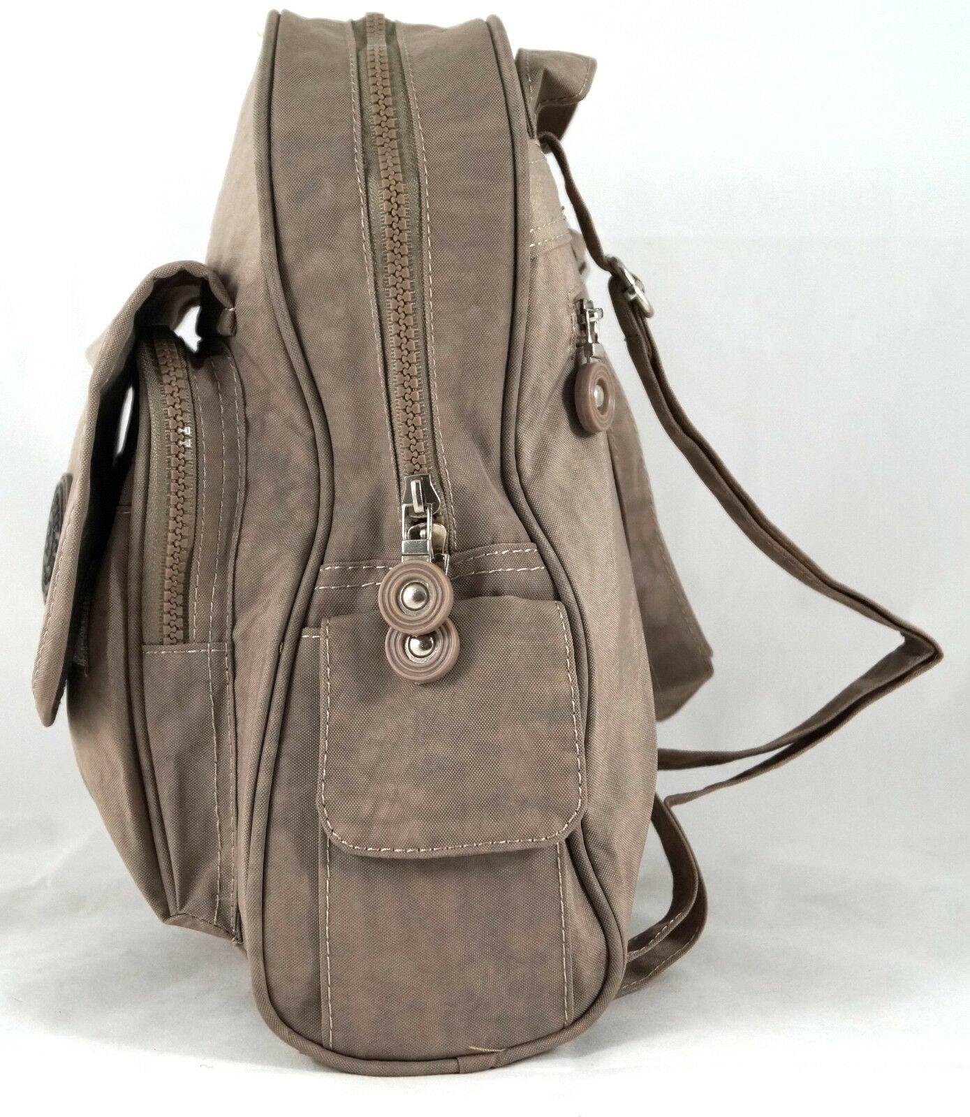 leichter kleiner Nylonrucksack - wasserabweisend und robust