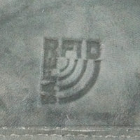 praktische Damengeldbörse aus weichem Rindsleder mit vielen Kartenfächern, RFID-safe