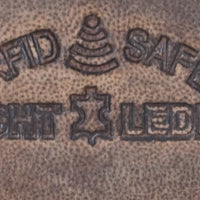 Kompakte Brieftasche aus Hunter-Leder mit RFID-Blocker