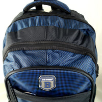 großer, stabiler Rucksack mit gepolsterten Gurten und Rückenpolster