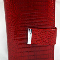 große Luxus-Geldbörse aus Lackleder in Krokooptik mit vielen Kartenfächern