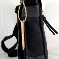 Unisex Messenger Bag aus Canvas mit Überwurf und langem Gurt